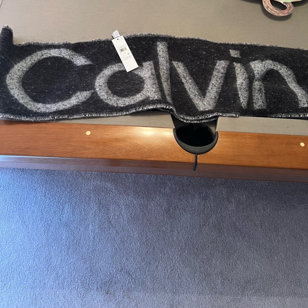 NWT. Calvin Klein scarf. Very warm!